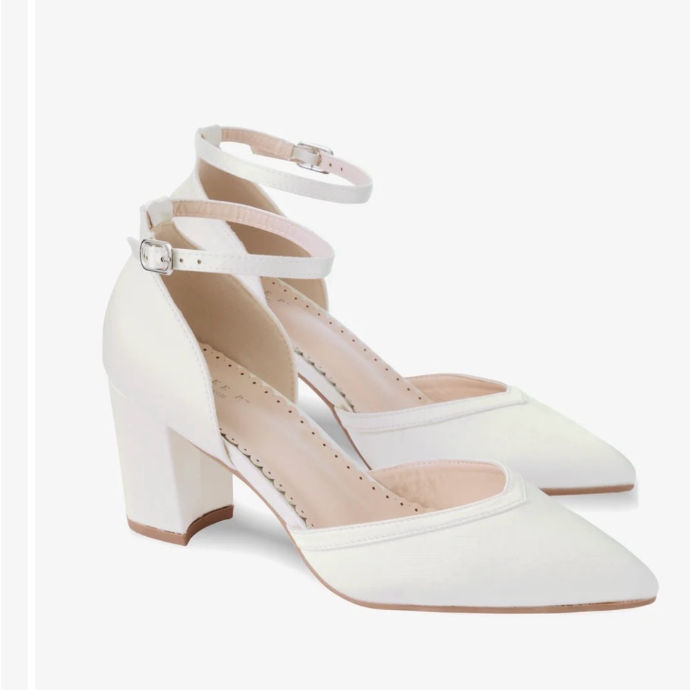 Chic White Ankle Strap Block Heels